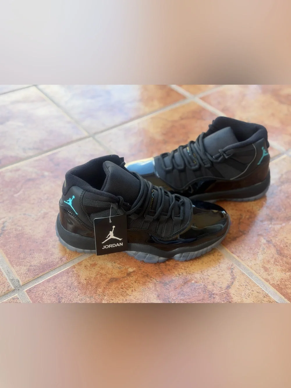 Size 9.5 Men’s And Women’s 11 - Jordan Retro 11 Gamma Blue 2025 - Picture 1 of 7